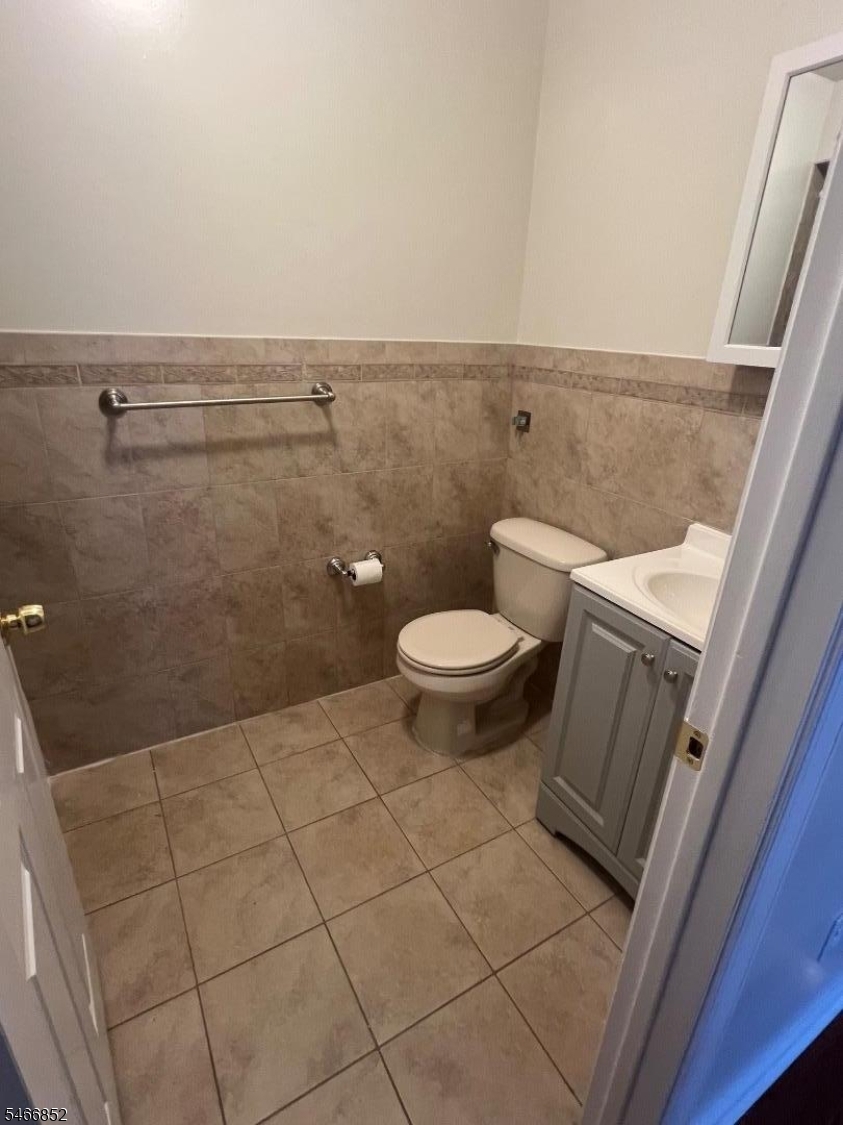 75 Littleton Avenue Newark NJ 07107
