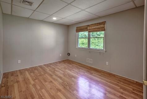 1362 Us Highway 22 Lebanon NJ 08833