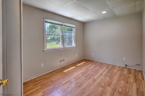 1362 Us Highway 22 Lebanon NJ 08833
