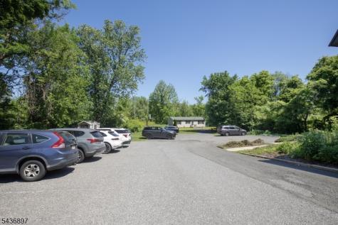 1362 Us Highway 22 Lebanon NJ 08833