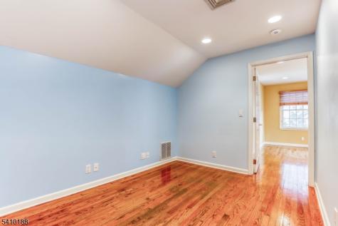 11 Wordsworth Road Millburn NJ 07078