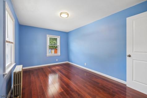 19 Rosedale Avenue Montclair NJ 07042