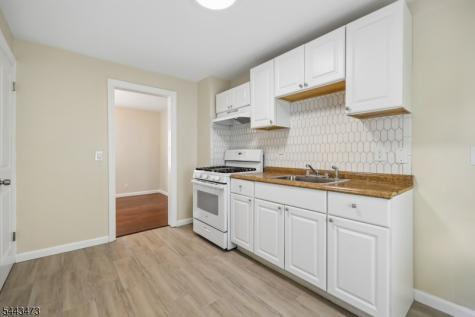 19 Rosedale Avenue Montclair NJ 07042