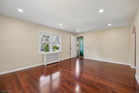 19 Rosedale Avenue Montclair NJ 07042
