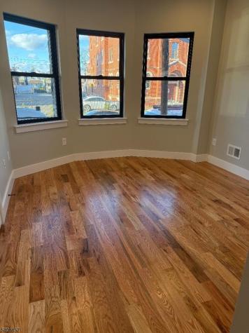 76 Barbara Street Newark NJ 07105