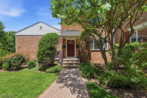 67 New England Ave 69b Summit NJ 07901