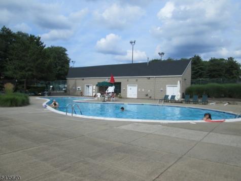 28 Aberdeen Drive Mendham NJ 07945
