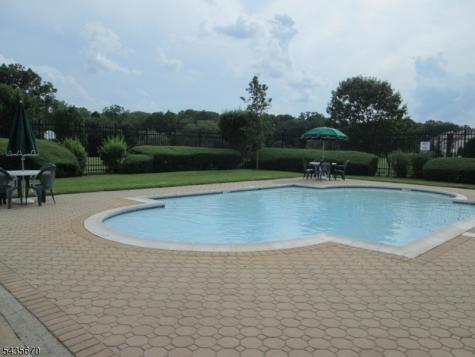 28 Aberdeen Drive Mendham NJ 07945