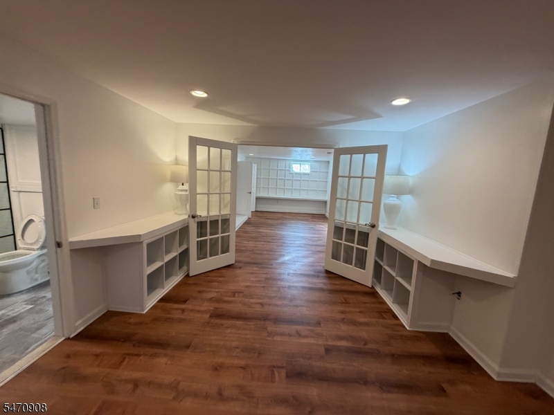 4 Stone Hill Court Washington NJ 07840