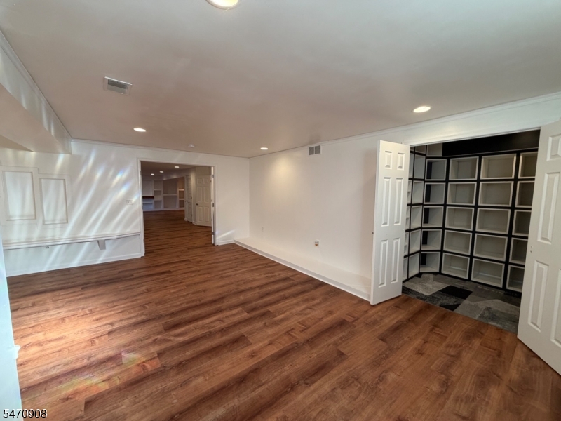 4 Stone Hill Court Washington NJ 07840
