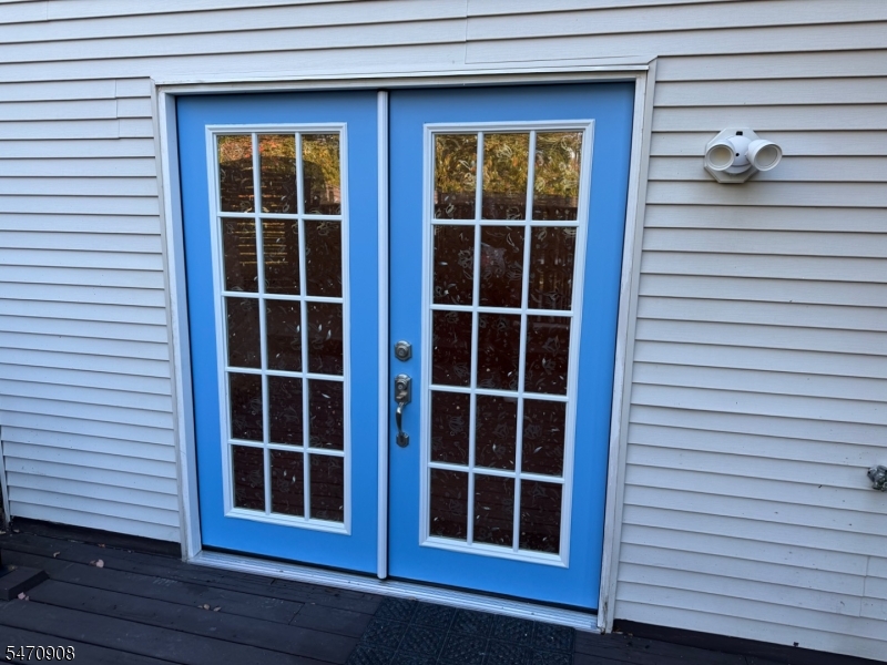 4 Stone Hill Court Washington NJ 07840