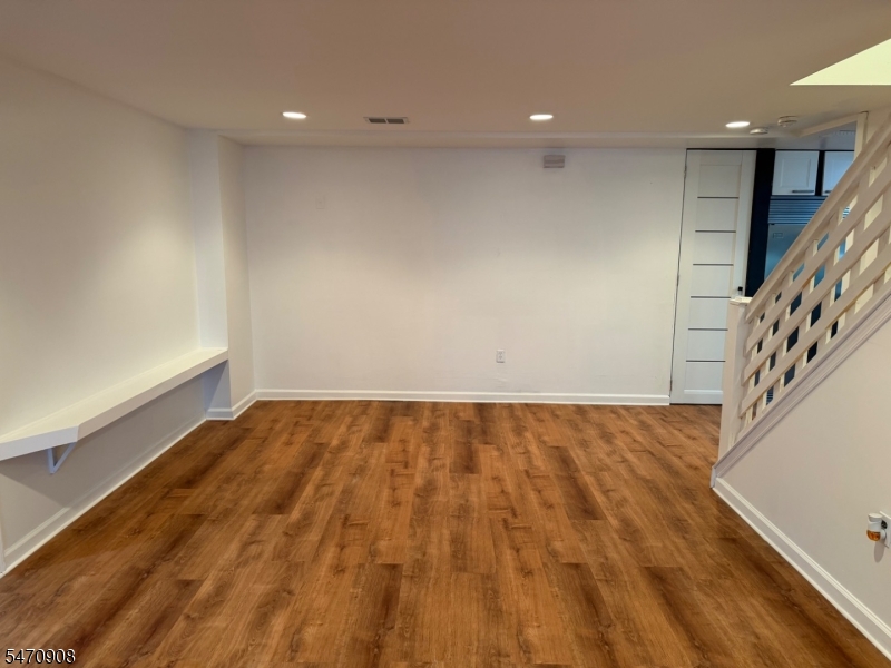 4 Stone Hill Court Washington NJ 07840