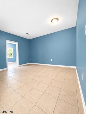 44 Astor Street Newark NJ 07114