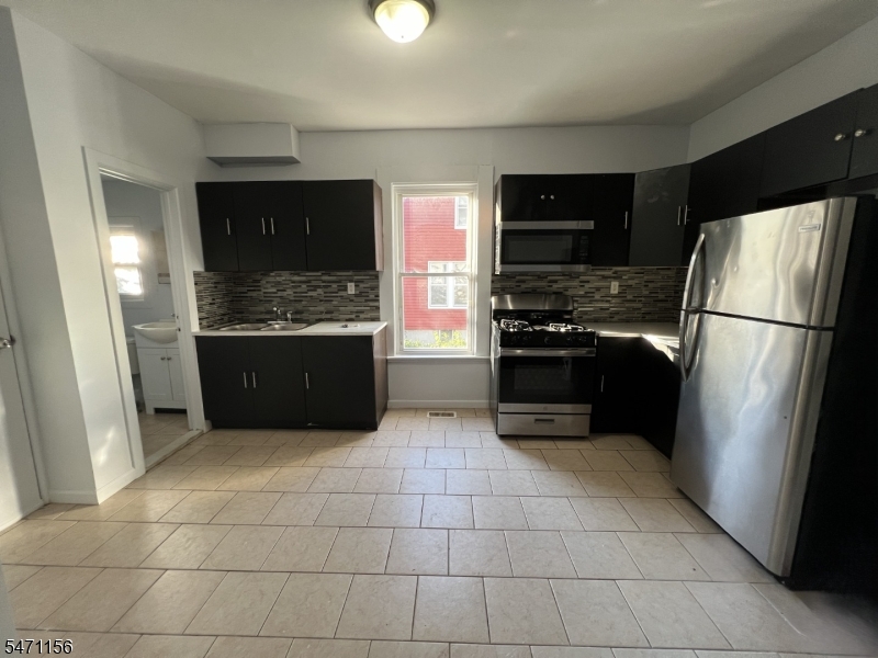 13 Garwood Place Irvington NJ 07111
