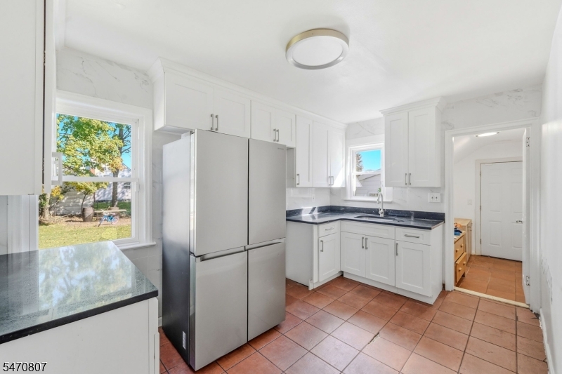 28 Carrelton Drive Paterson NJ 07522