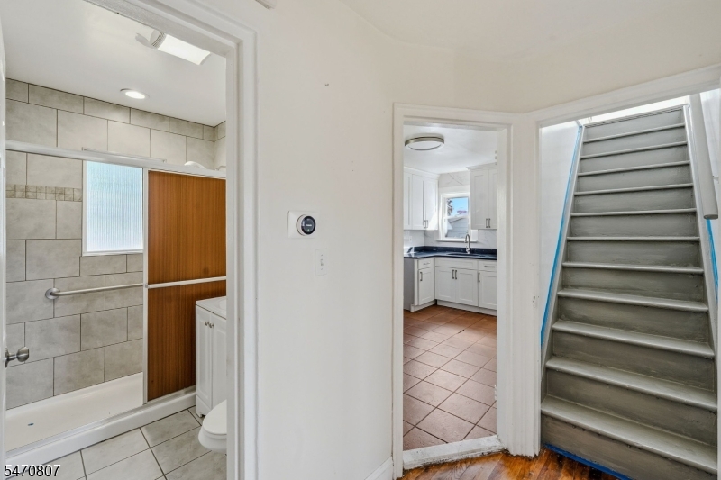 28 Carrelton Drive Paterson NJ 07522