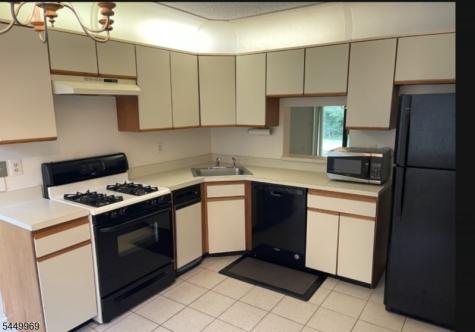 439 Penns Way Bernards NJ 07920