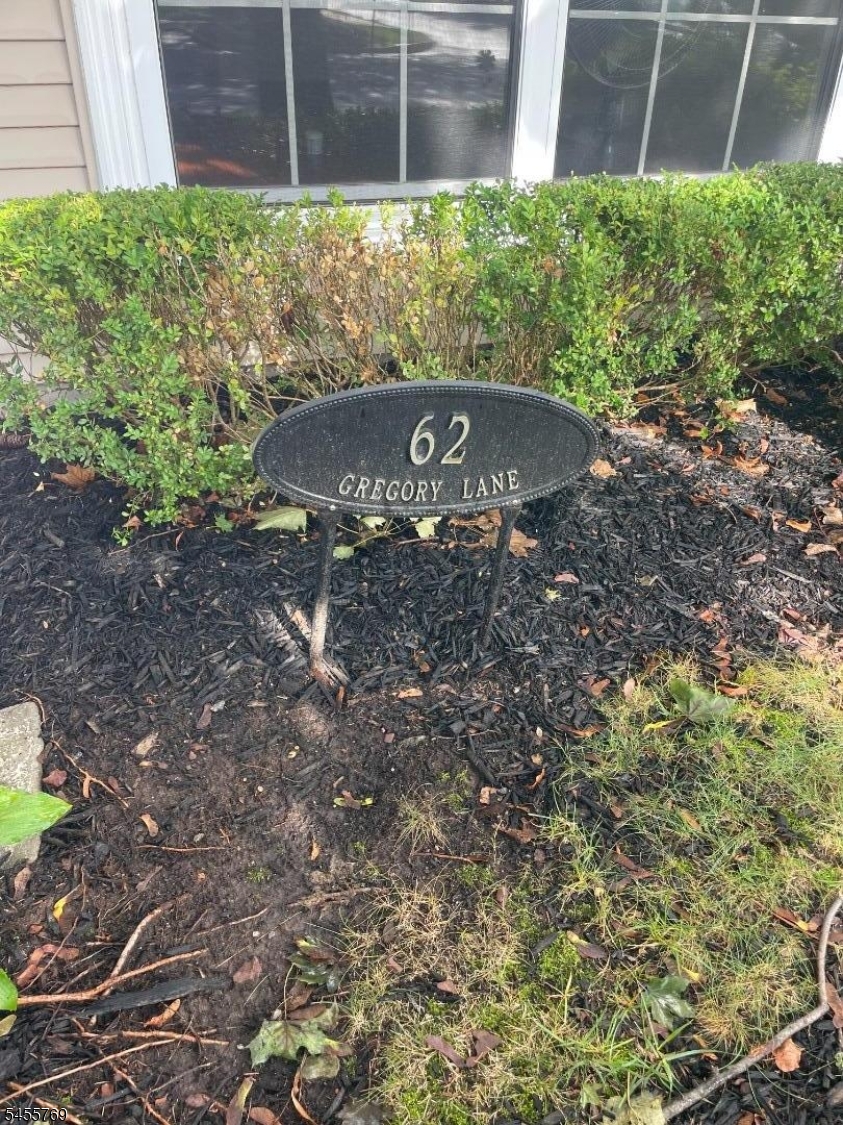 62 Gregory Lane Franklin NJ 08823