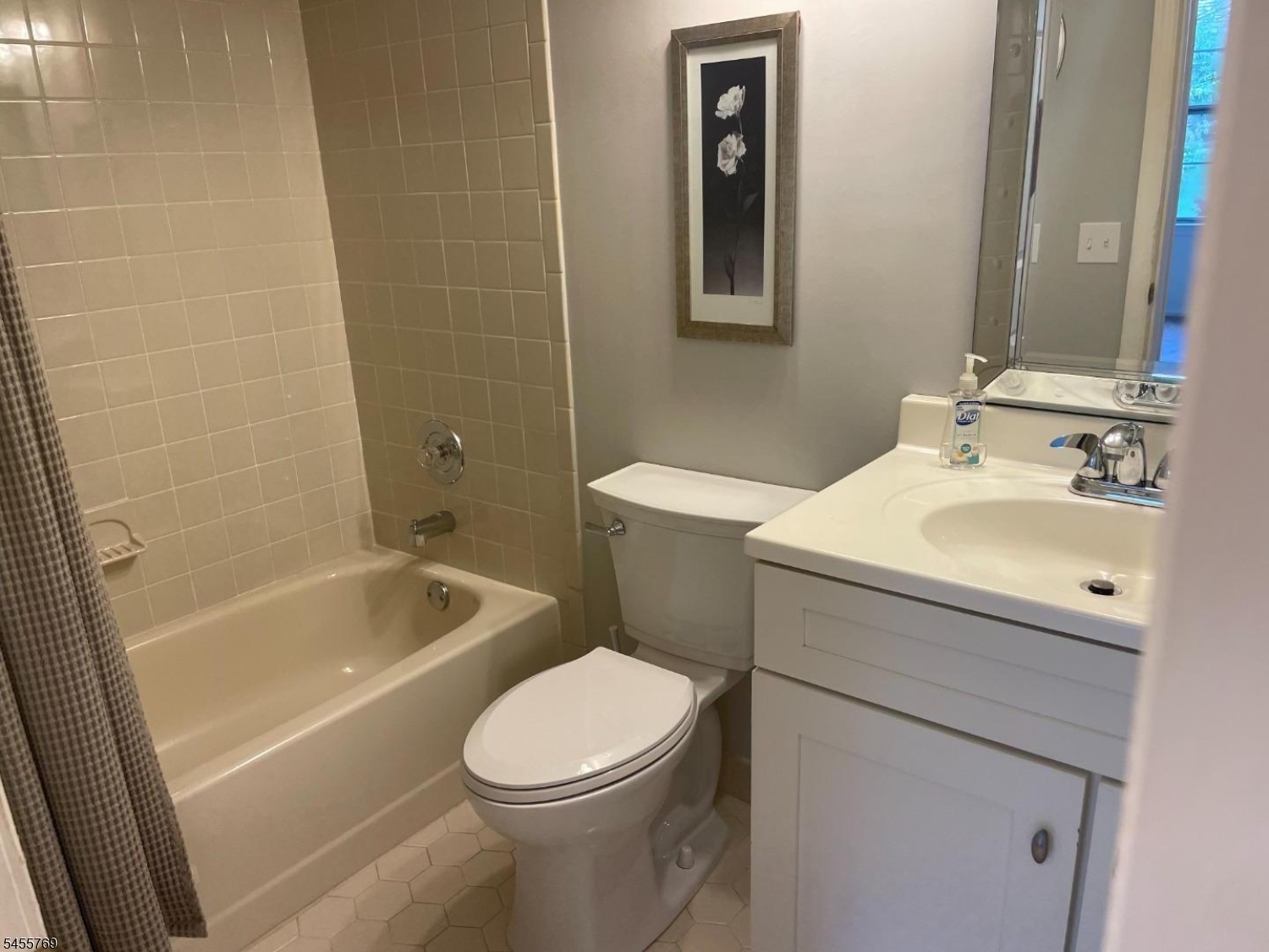 62 Gregory Lane Franklin NJ 08823
