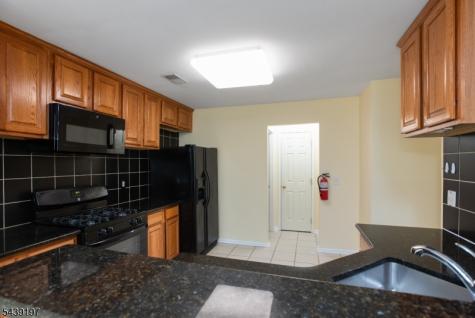 106 Wallace Court Green Brook NJ 08812