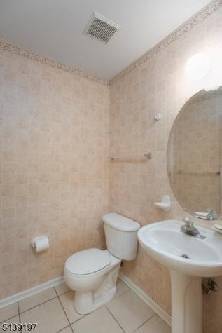 106 Wallace Court Green Brook NJ 08812