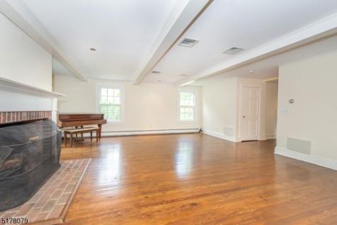 65 Youngs Road Harding NJ 07920
