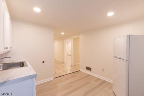 210 Globe Avenue Union NJ 07083