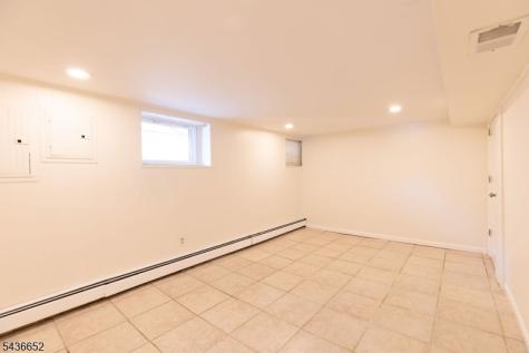 210 Globe Avenue Union NJ 07083