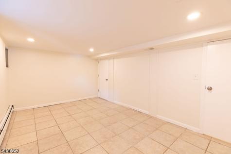 210 Globe Avenue Union NJ 07083