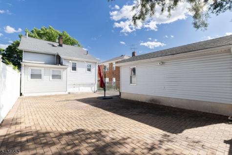 210 Globe Avenue Union NJ 07083