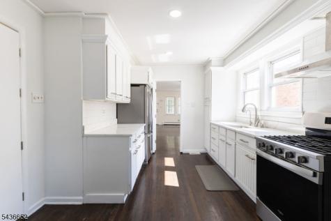 210 Globe Avenue Union NJ 07083