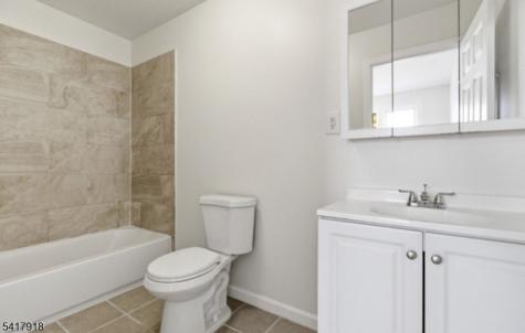182 Norwood Street Newark NJ 07106