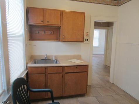94 Campfield Street Irvington NJ 07111