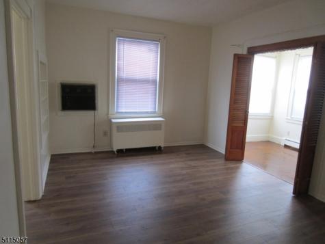 94 Campfield Street Irvington NJ 07111