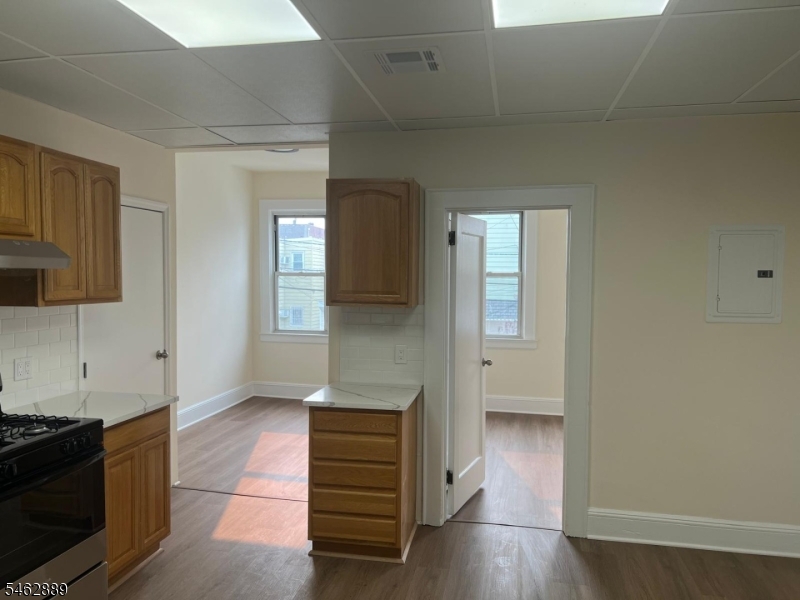 204 Jefferson Street Newark NJ 07105