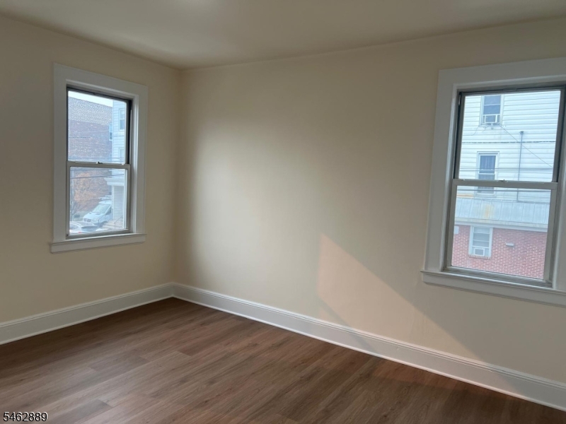 204 Jefferson Street Newark NJ 07105