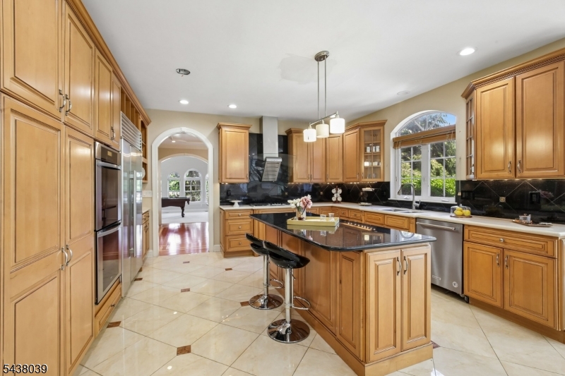 11 Valley Wood Drive Franklin NJ 08873