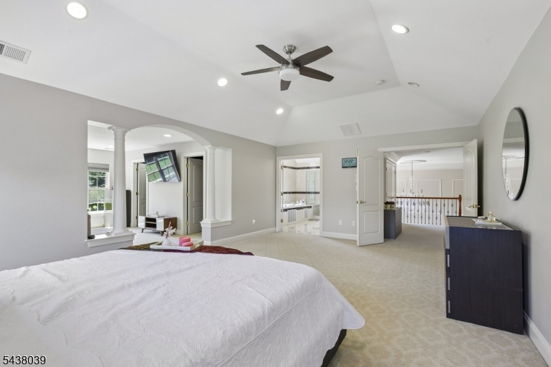 11 Valley Wood Drive Franklin NJ 08873