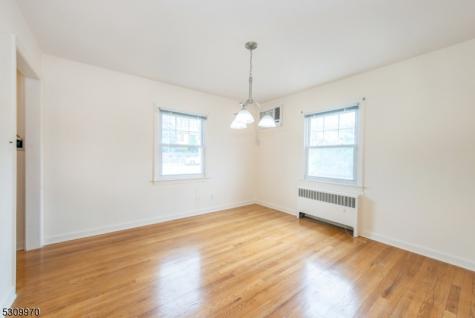 74 Pine Street Verona NJ 07044