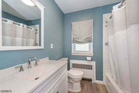 74 Pine Street Verona NJ 07044