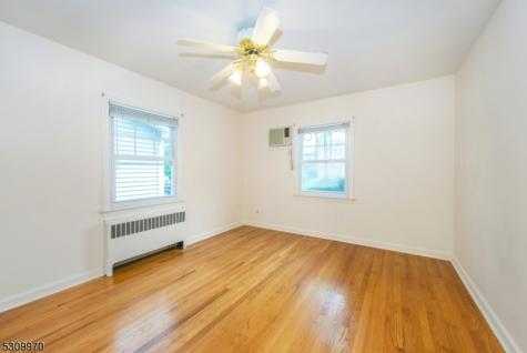 74 Pine Street Verona NJ 07044