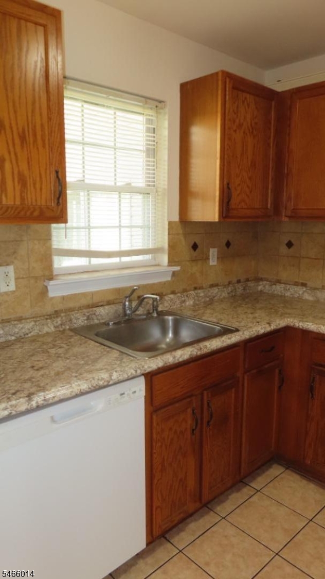 26 Henry Street Franklin NJ 08873