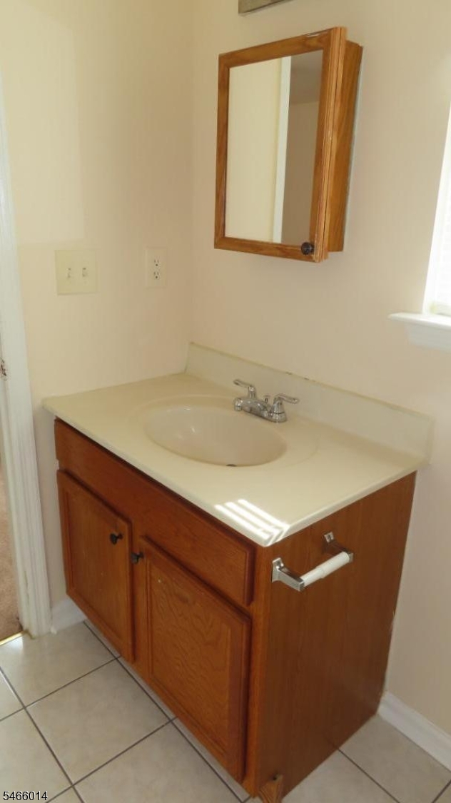 26 Henry Street Franklin NJ 08873