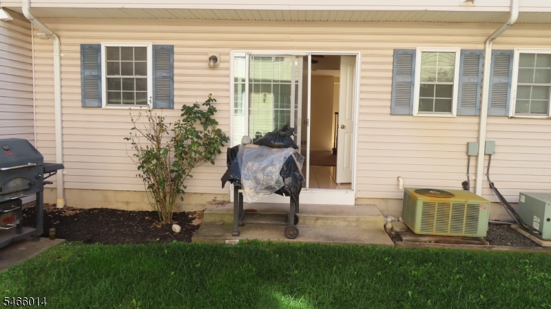 26 Henry Street Franklin NJ 08873