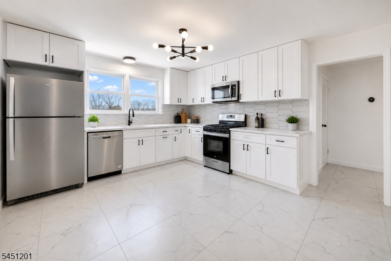 114 King Street Nutley NJ 07110