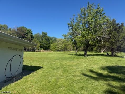 57 Dietrich Lane North Haledon NJ 07508