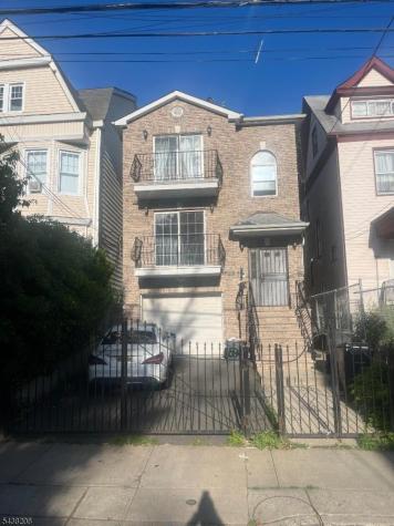 884 S 17th Street Newark NJ 07108