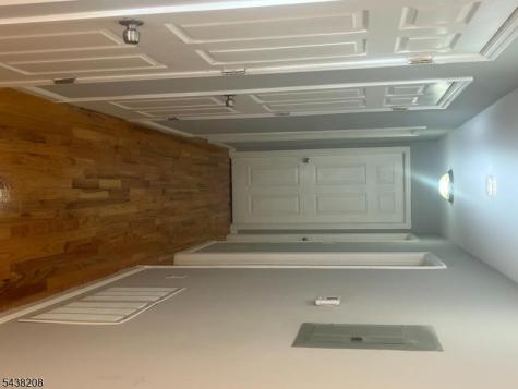 884 S 17th Street Newark NJ 07108