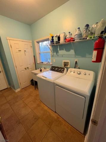 1 Harmony Lane Mansfield NJ 07840