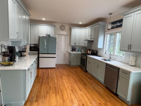 1 Harmony Lane Mansfield NJ 07840
